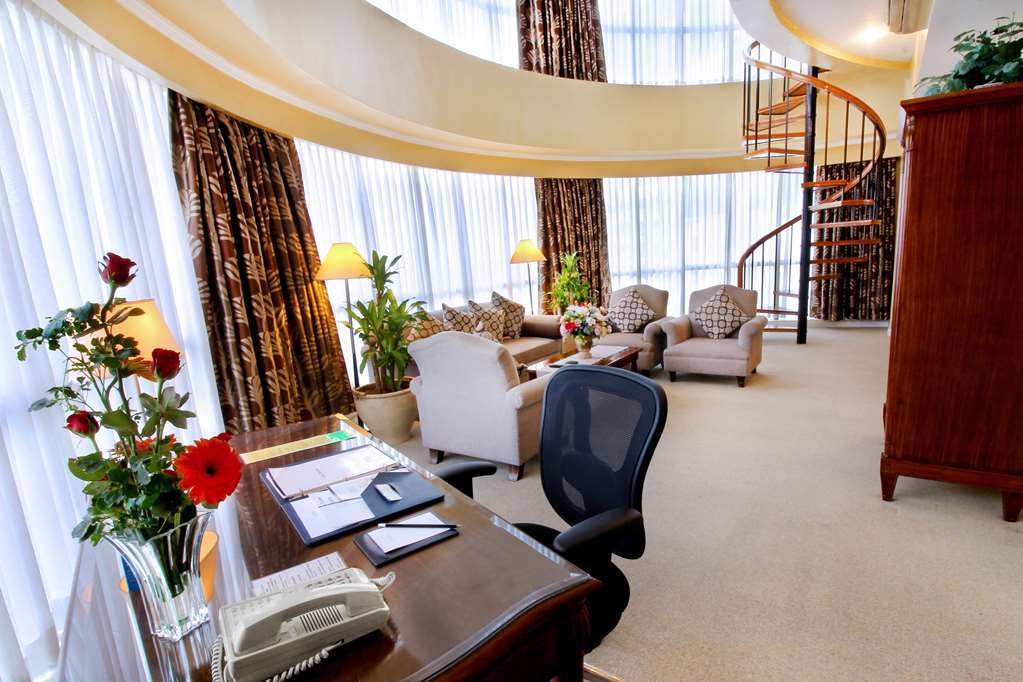 Oxford Suites Makati Makati City Exterior foto